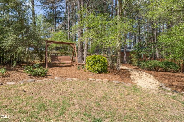 716 Stinhurst Drive, Durham, NC 27713