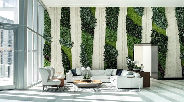 851 NE 1st Ave PH 5412, Miami, FL 33132