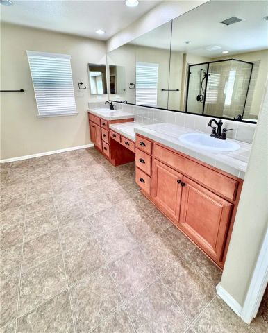 29537 Greenbelt Circle, Menifee, CA 92585