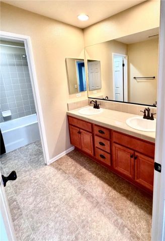 29537 Greenbelt Circle, Menifee, CA 92585