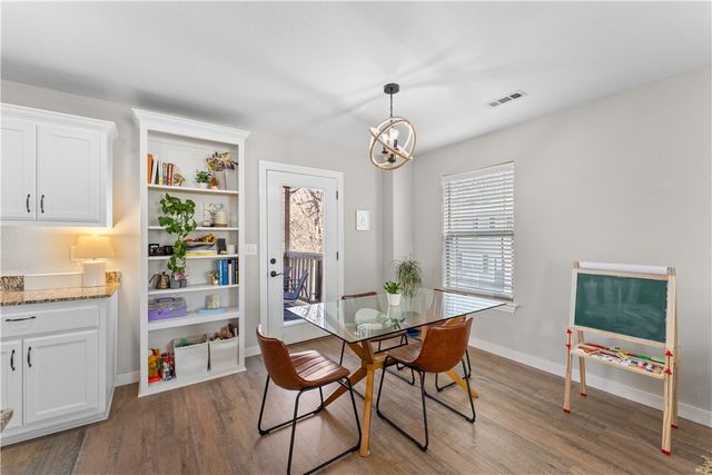 75 Melanie Drive, Bella Vista, AR 72714