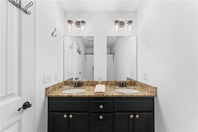 75 Melanie Drive, Bella Vista, AR 72714