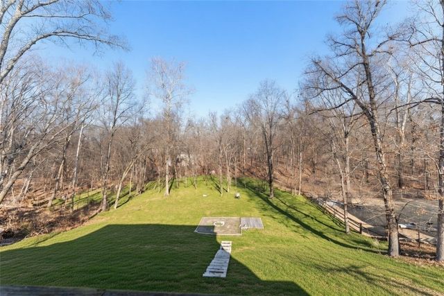 75 Melanie Drive, Bella Vista, AR 72714