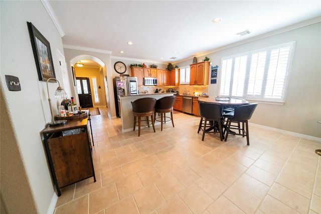 1910 Highland Point Court, Pearland, TX 77581