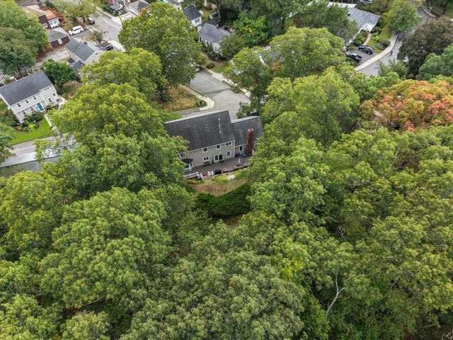 55 Brook Farm Rd, Boston, MA 02132
