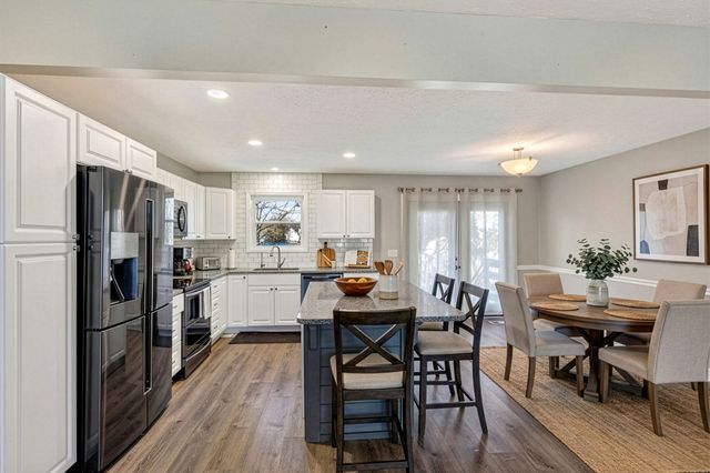 102 Cypress Ct, White House, TN 37188