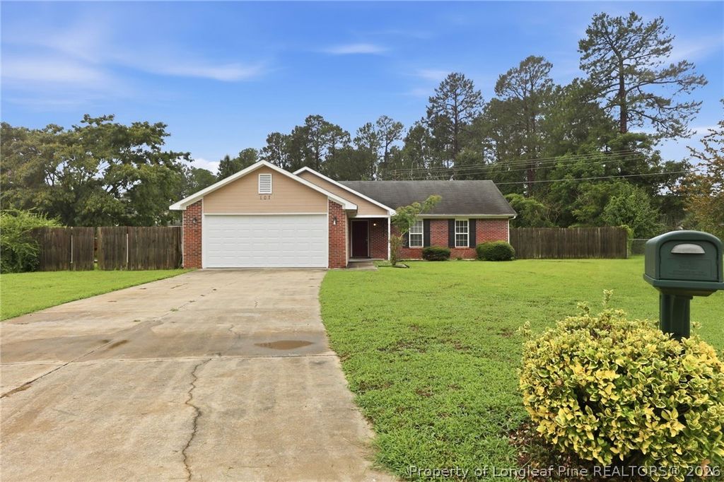 107 Abelia Drive, Raeford, NC 28376 — photo 2
