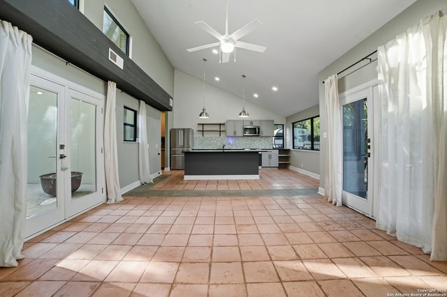 14906 Circle J, Helotes, TX 78023