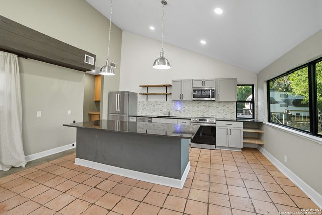 14906 Circle J, Helotes, TX 78023