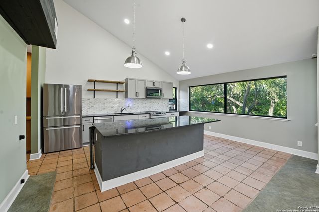 14906 Circle J, Helotes, TX 78023