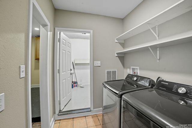 14906 Circle J, Helotes, TX 78023