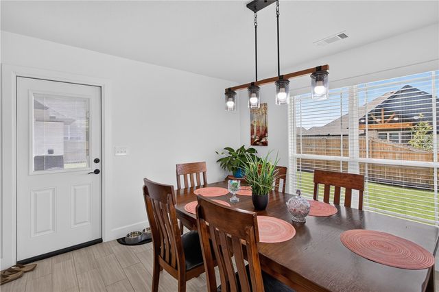1901 Higgins Street, Pea Ridge, AR 72751