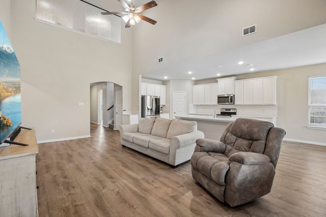3800 Arroyo Trail, Denton, TX 76208