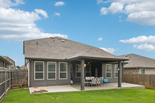 3800 Arroyo Trail, Denton, TX 76208