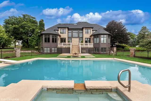 5N195 Dover Hill Road, St. Charles, IL 60175