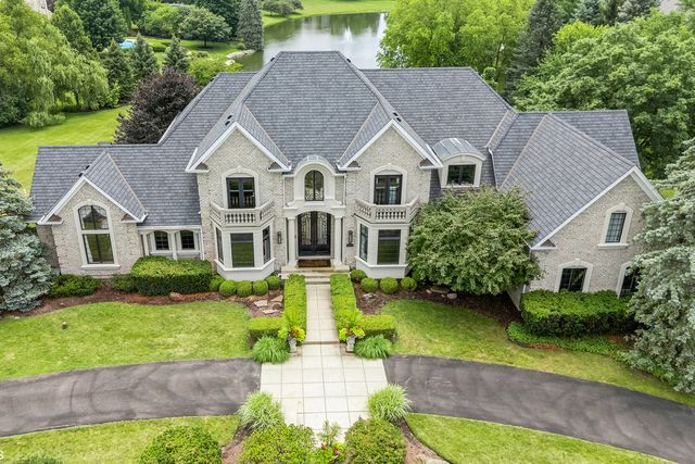 5N195 Dover Hill Road, St. Charles, IL 60175