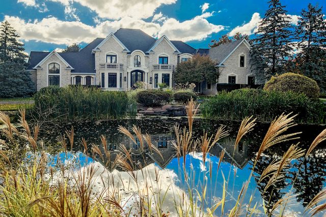 5N195 Dover Hill Road, St. Charles, IL 60175