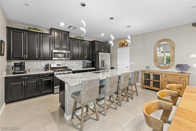 7058 Noah Raven Street, North Las Vegas, NV 89084
