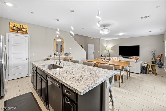 7058 Noah Raven Street, North Las Vegas, NV 89084