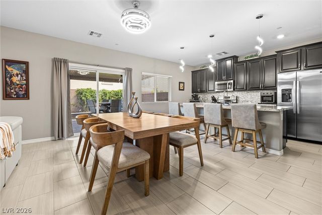 7058 Noah Raven Street, North Las Vegas, NV 89084