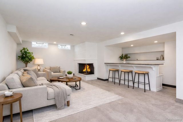 19259 Rockport Street, Roseville, MI 48066