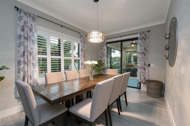 328 16th AVE NW, Naples, FL 34120