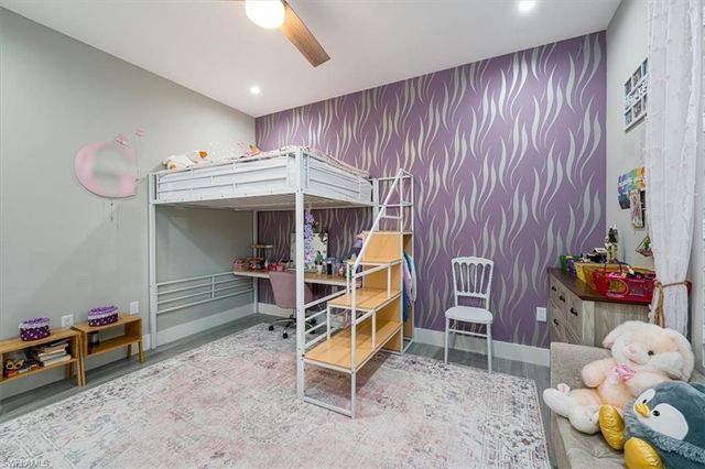 328 16th AVE NW, Naples, FL 34120