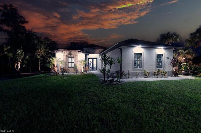 328 16th AVE NW, Naples, FL 34120