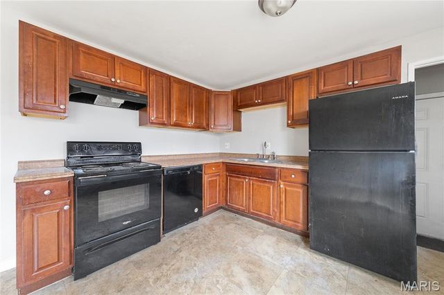 1729 Keelen Drive, St Louis, MO 63136