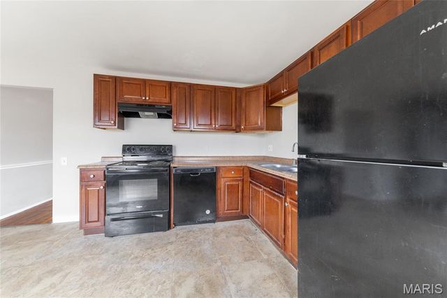 1729 Keelen Drive, St Louis, MO 63136