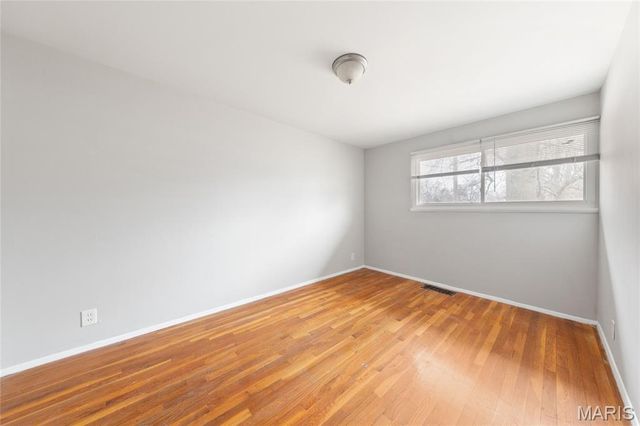 1729 Keelen Drive, St Louis, MO 63136