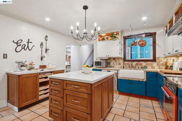 164 Miriam St, Daly City, CA 94014