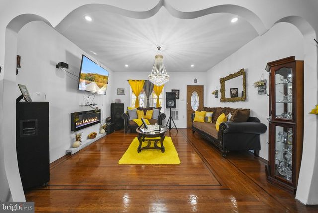 4634 JAMES ST, Philadelphia, PA 19137