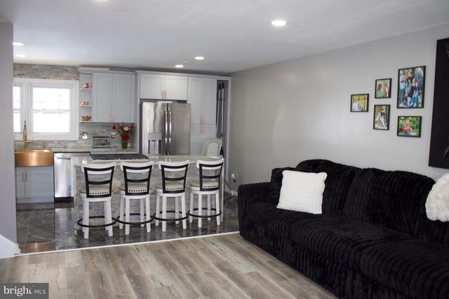 17 AQUILLA AVE, New Castle, DE 19720