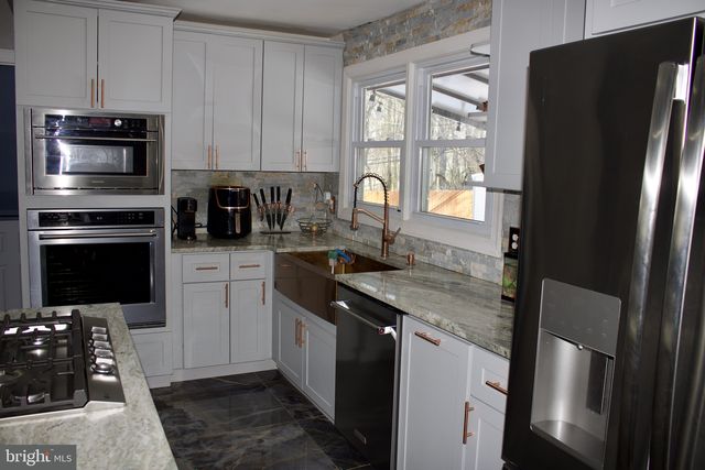 17 AQUILLA AVE, New Castle, DE 19720