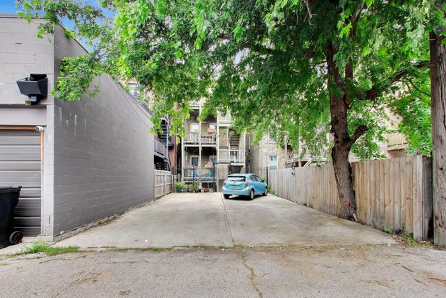 1729 W ERIE Street 2N, Chicago, IL 60622