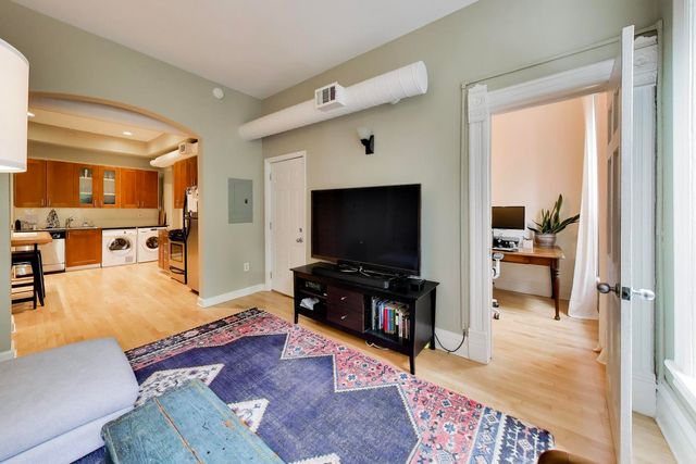 1729 W ERIE Street 2N, Chicago, IL 60622