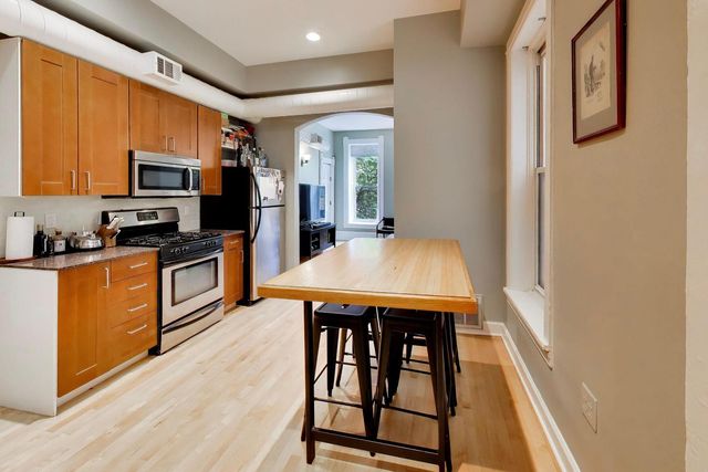 1729 W ERIE Street 2N, Chicago, IL 60622