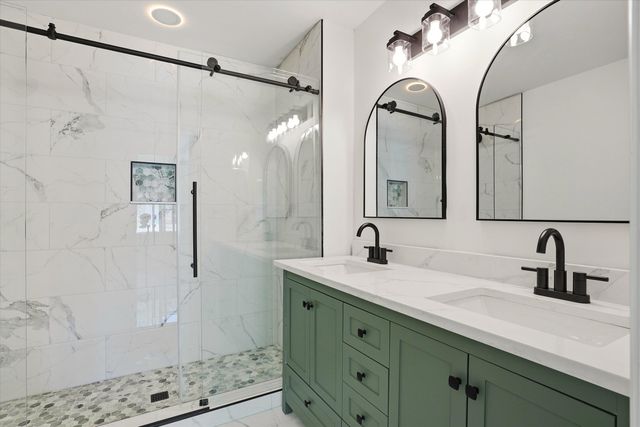 8836 Bucknell Drive, North Charleston, SC 29406