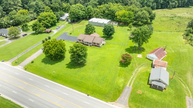 442 S Military St, Loretto, TN 38469