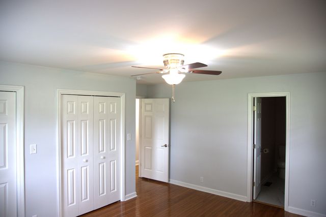 442 S Military St, Loretto, TN 38469