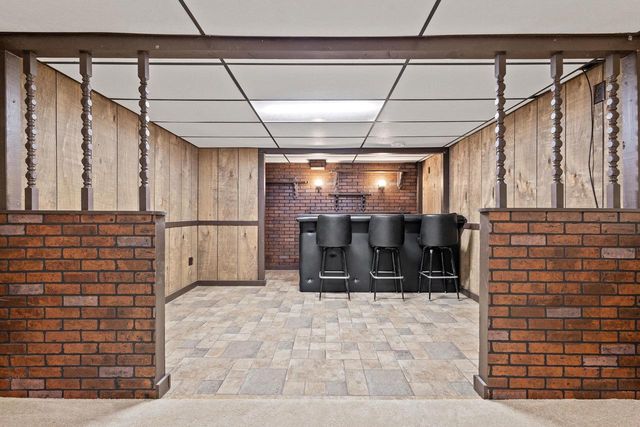 837 S LEE STREET, Appleton, WI 54915