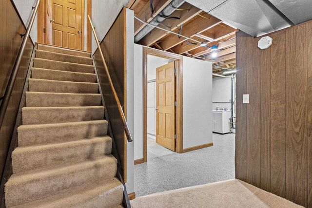 837 S LEE STREET, Appleton, WI 54915