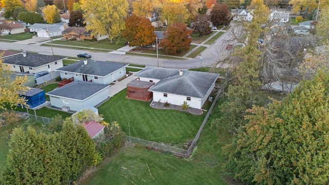 837 S LEE STREET, Appleton, WI 54915