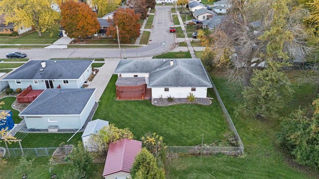 837 S LEE STREET, Appleton, WI 54915