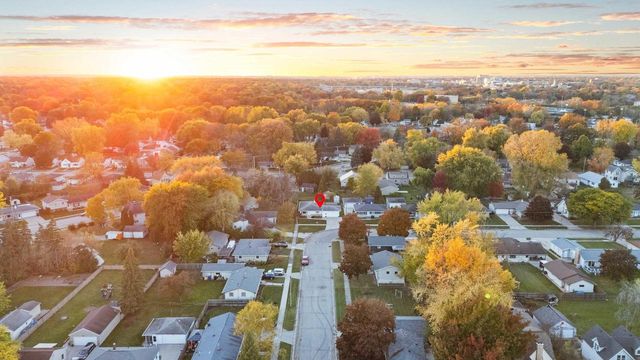 837 S LEE STREET, Appleton, WI 54915