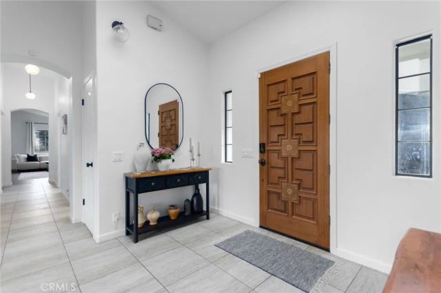 5027 Sleeping Indian, Fallbrook, CA 92028