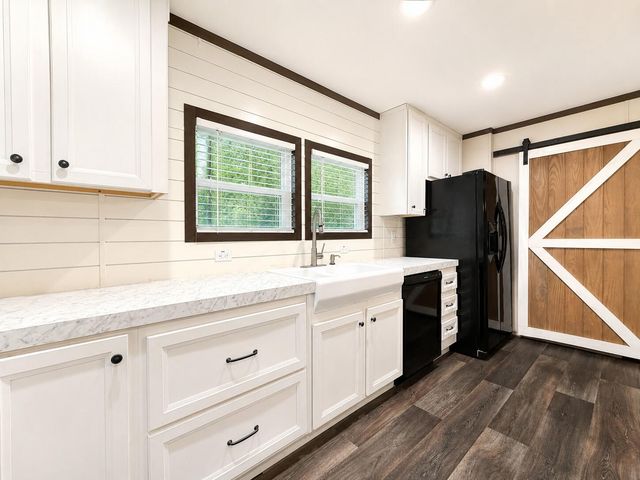 34062 S 610 Road, Grove, OK 74344