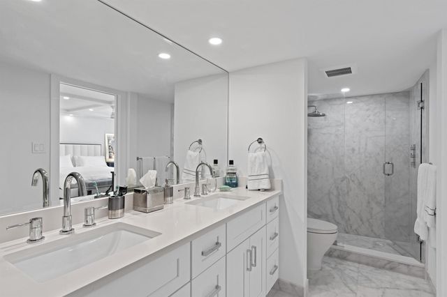 5380 N Ocean Drive 10d, Riviera Beach, FL 33404