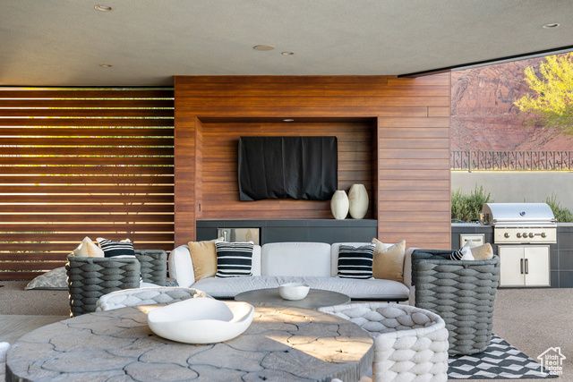 362 N TURTLE POINT DR, Ivins, UT 84738